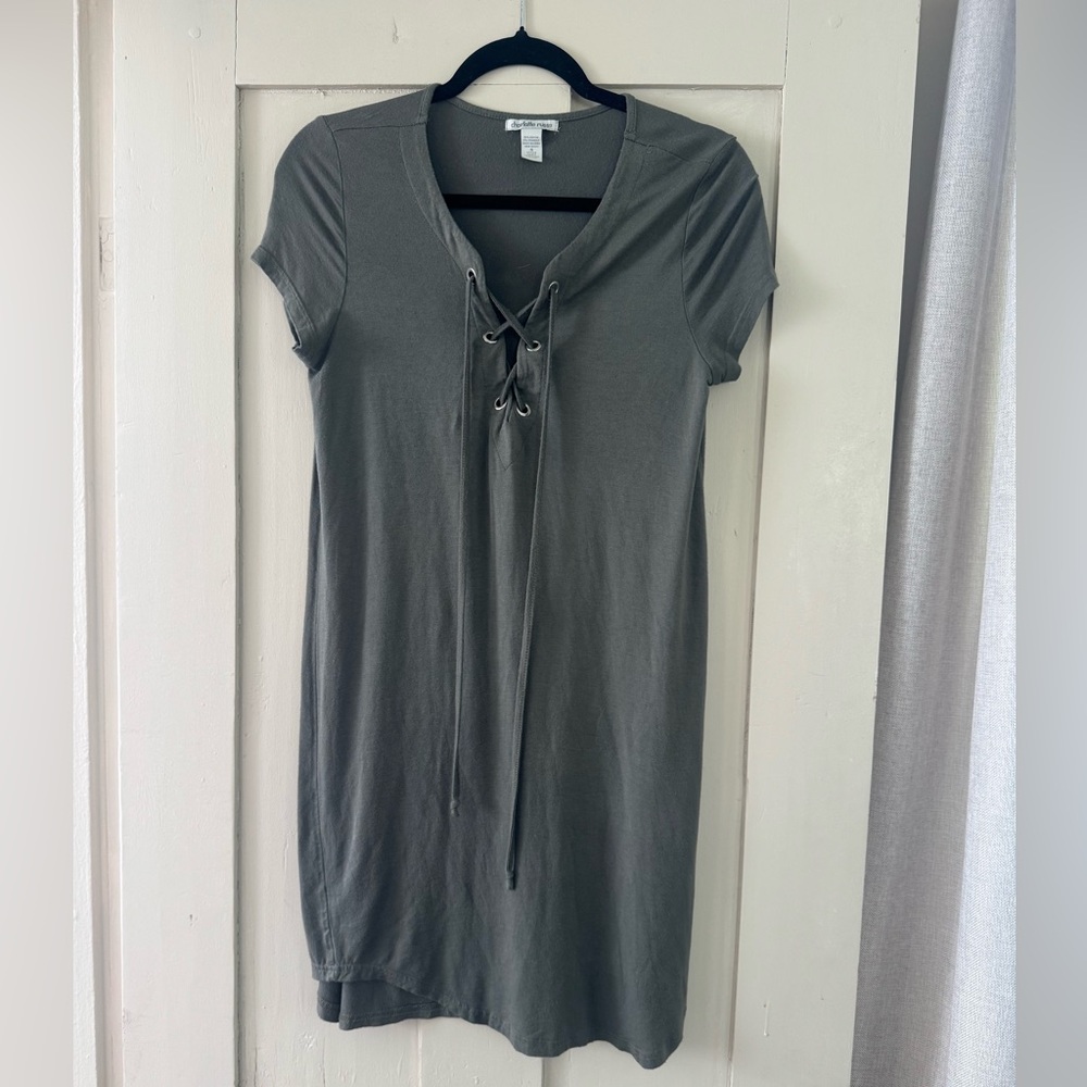 Charlotte Russe Lace-Up Casual T-Shirt Dress – Olive, Short Sleeve